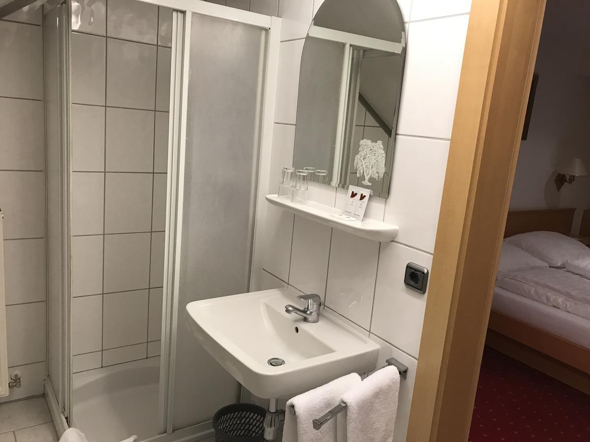 Gasthof "Zur Kanne" Markt Sankt Florian Εξωτερικό φωτογραφία