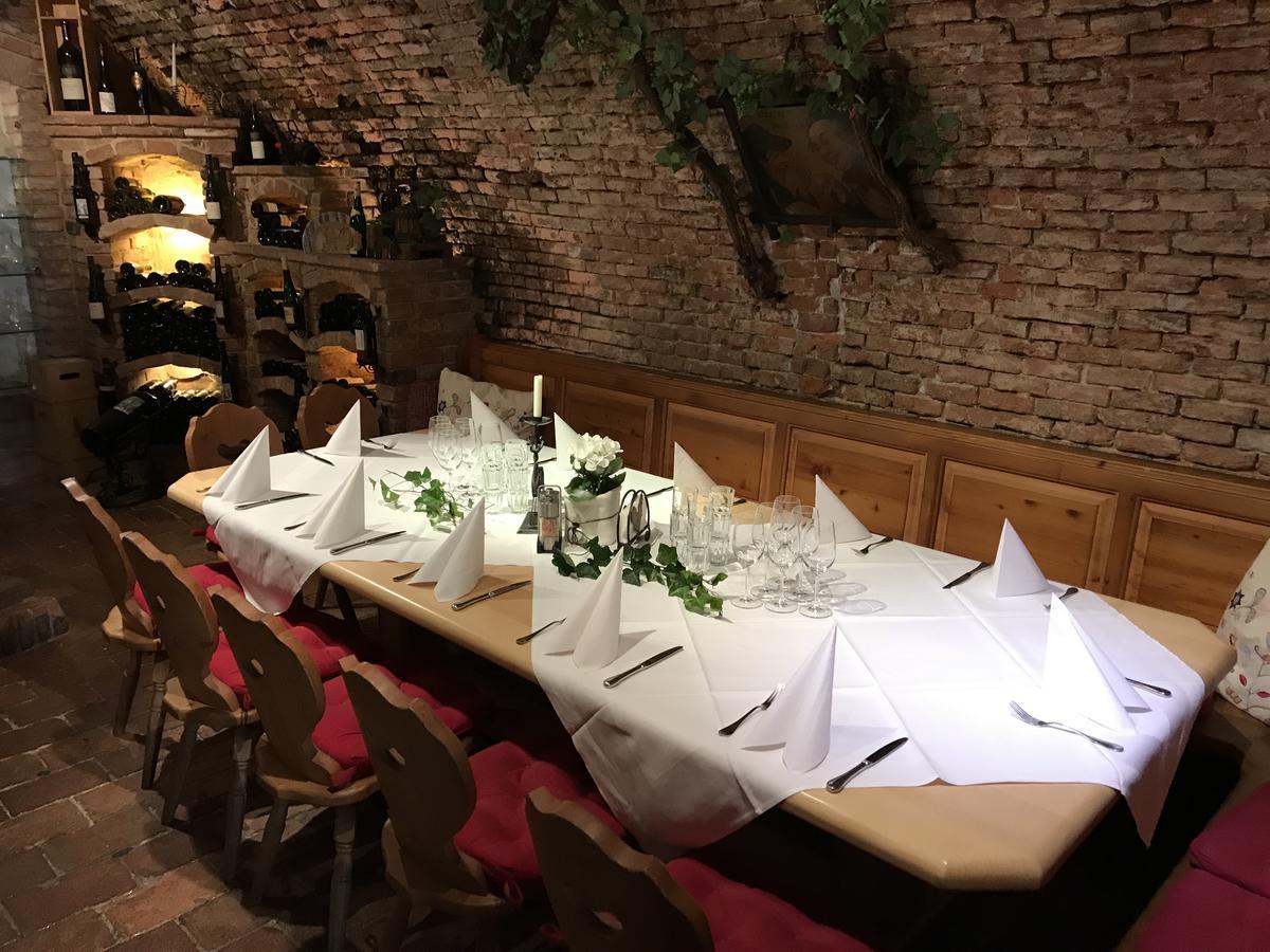 Gasthof "Zur Kanne" Markt Sankt Florian Εξωτερικό φωτογραφία