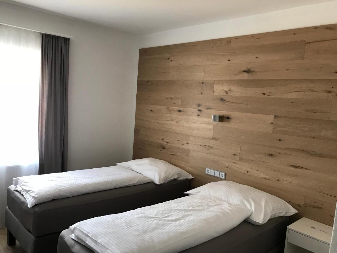 Gasthof "Zur Kanne" Markt Sankt Florian Εξωτερικό φωτογραφία