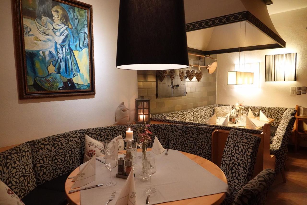 Gasthof "Zur Kanne" Markt Sankt Florian Εξωτερικό φωτογραφία
